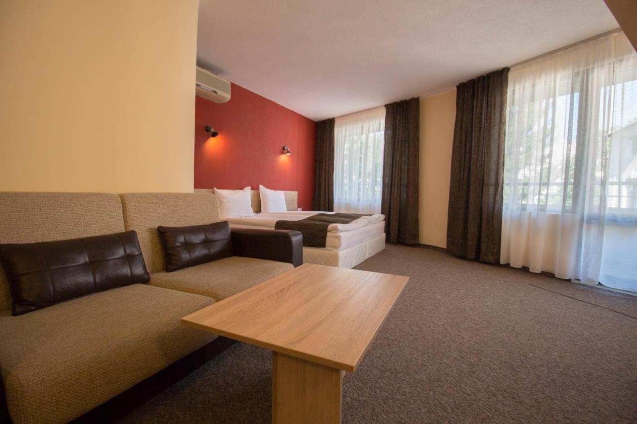 Evridika Hotel Девин Экстерьер фото