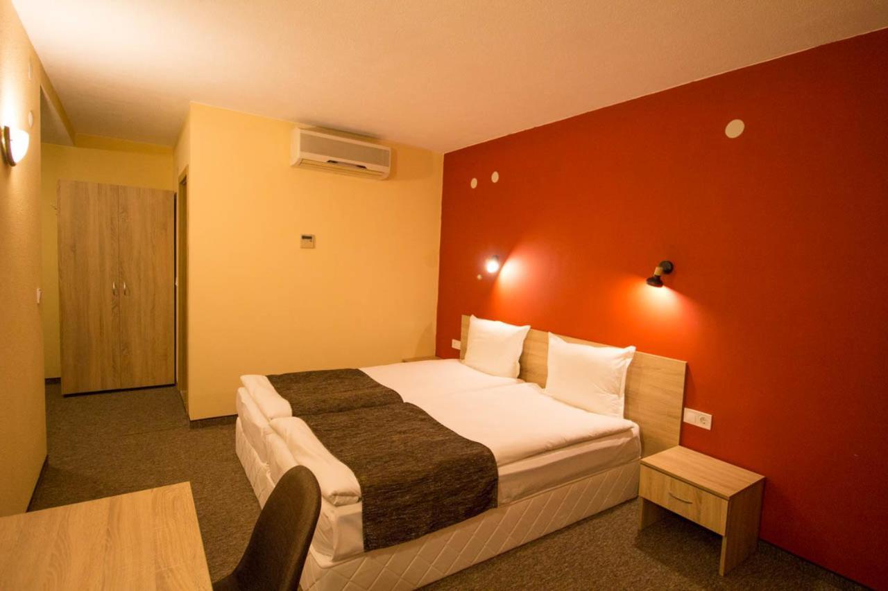 Evridika Hotel Девин Экстерьер фото