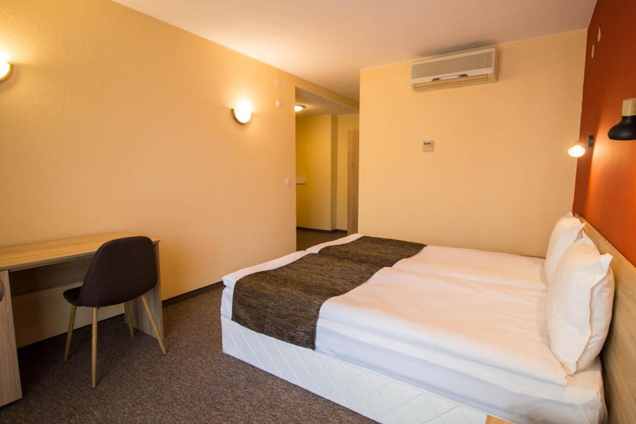 Evridika Hotel Девин Экстерьер фото